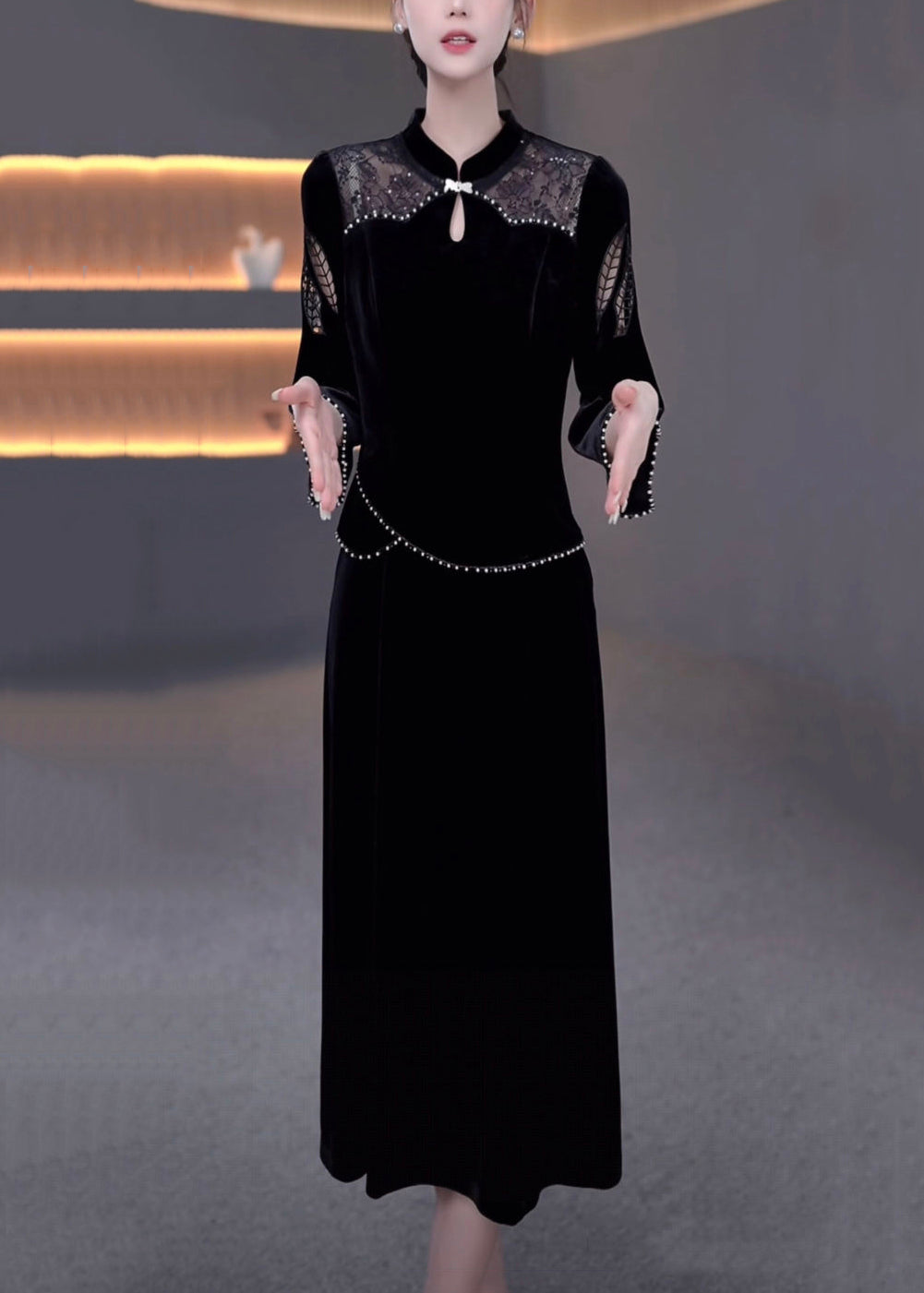 Black Pearl Hollow Out False Two-Piece Silk Velvet Dresses Bracelet Sleeve