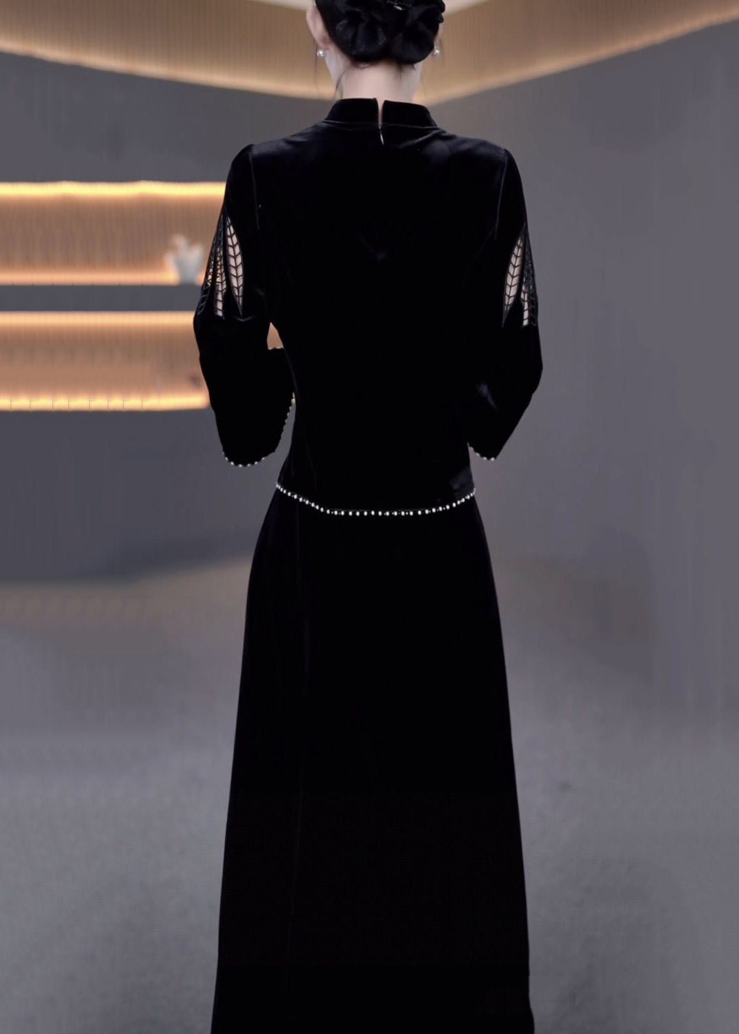 Black Pearl Hollow Out False Two-Piece Silk Velvet Dresses Bracelet Sleeve